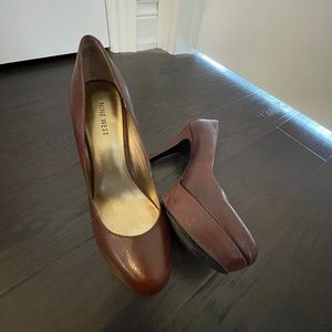 Nine West stiletto pumps
